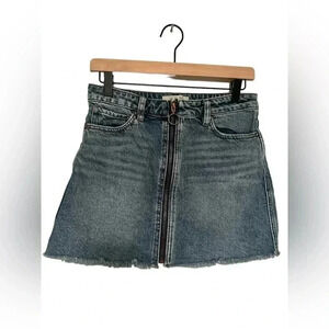 We The Free Women's Medium Wash Zip Up Denim Mini Skirt Size 24